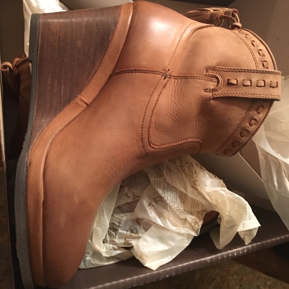 Ariat wedge boot